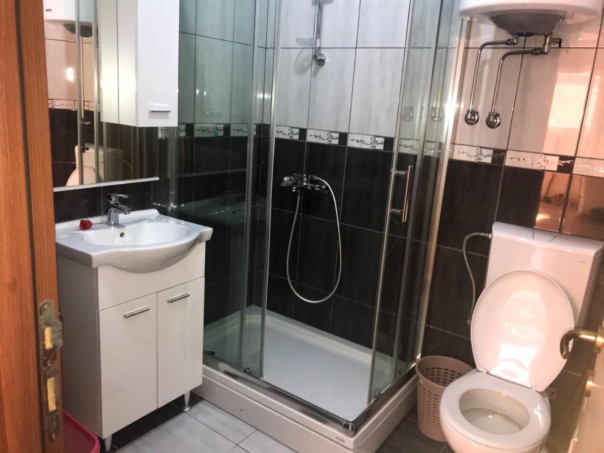 Jovana -- Porodicni Apartmani Igalo Herceg Novi Exterior photo